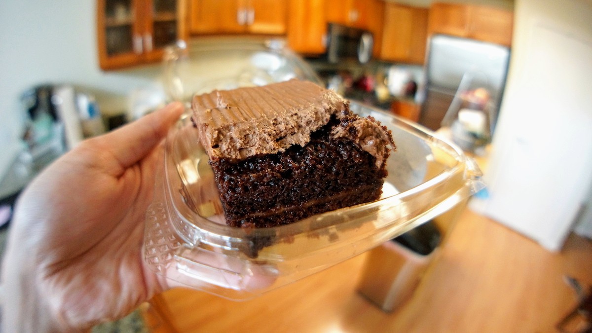 vegan-chocolate-cake